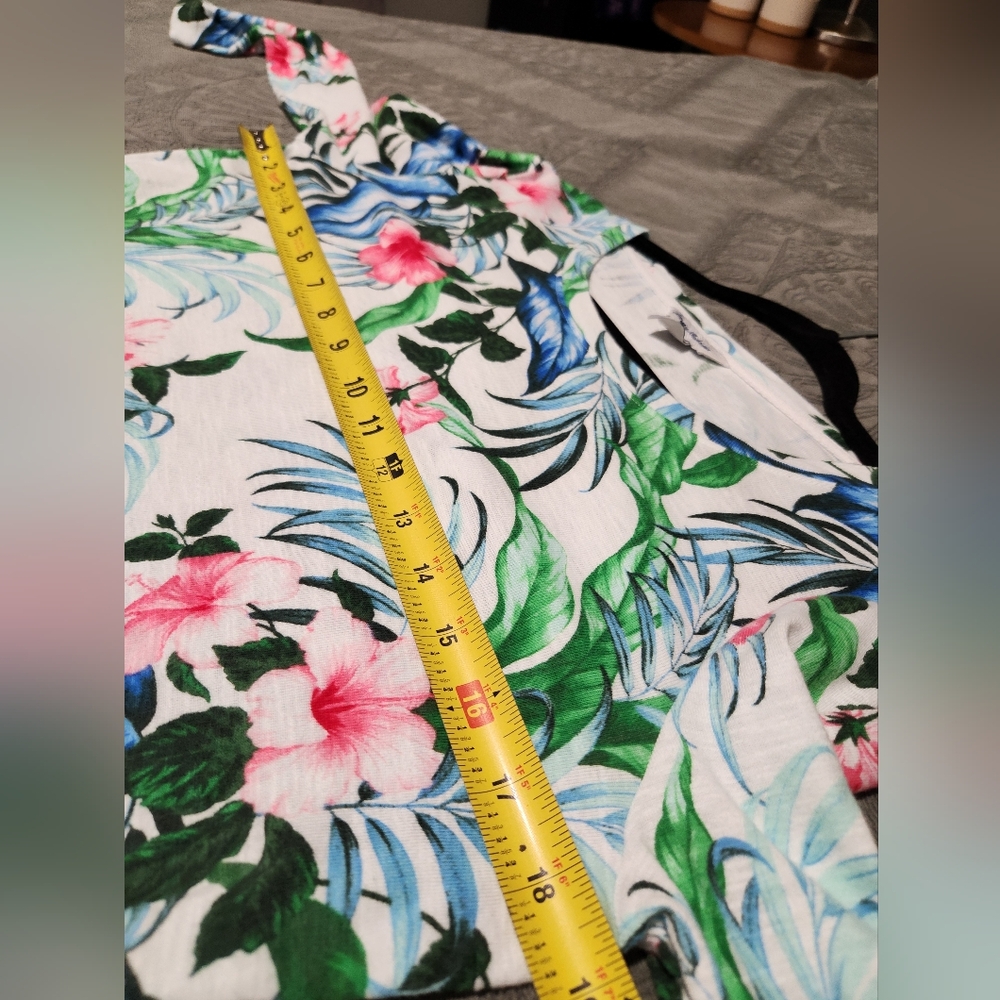 Tommy Bahama Floral Print Women's 3/4 Sleeve Top - Picture 6 of 10
